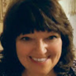 Meet your Posher, Debbie